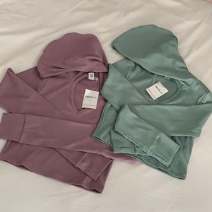 Hooded Ribbed Active Crop Tops